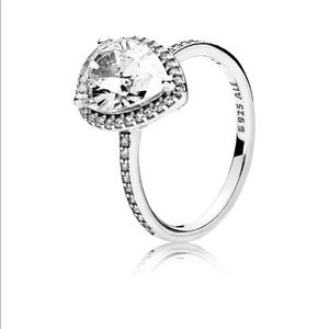 Pandora Sparkling Teardrop Ring